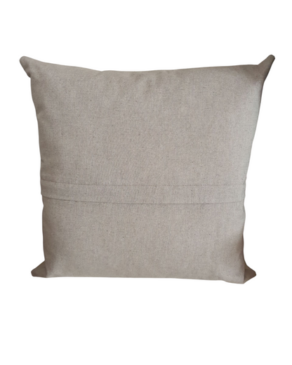The reverse of the cushion cover showing the plain neutral fabric on the reverse and the zip is enclosed around half way down as indicated in the photo.