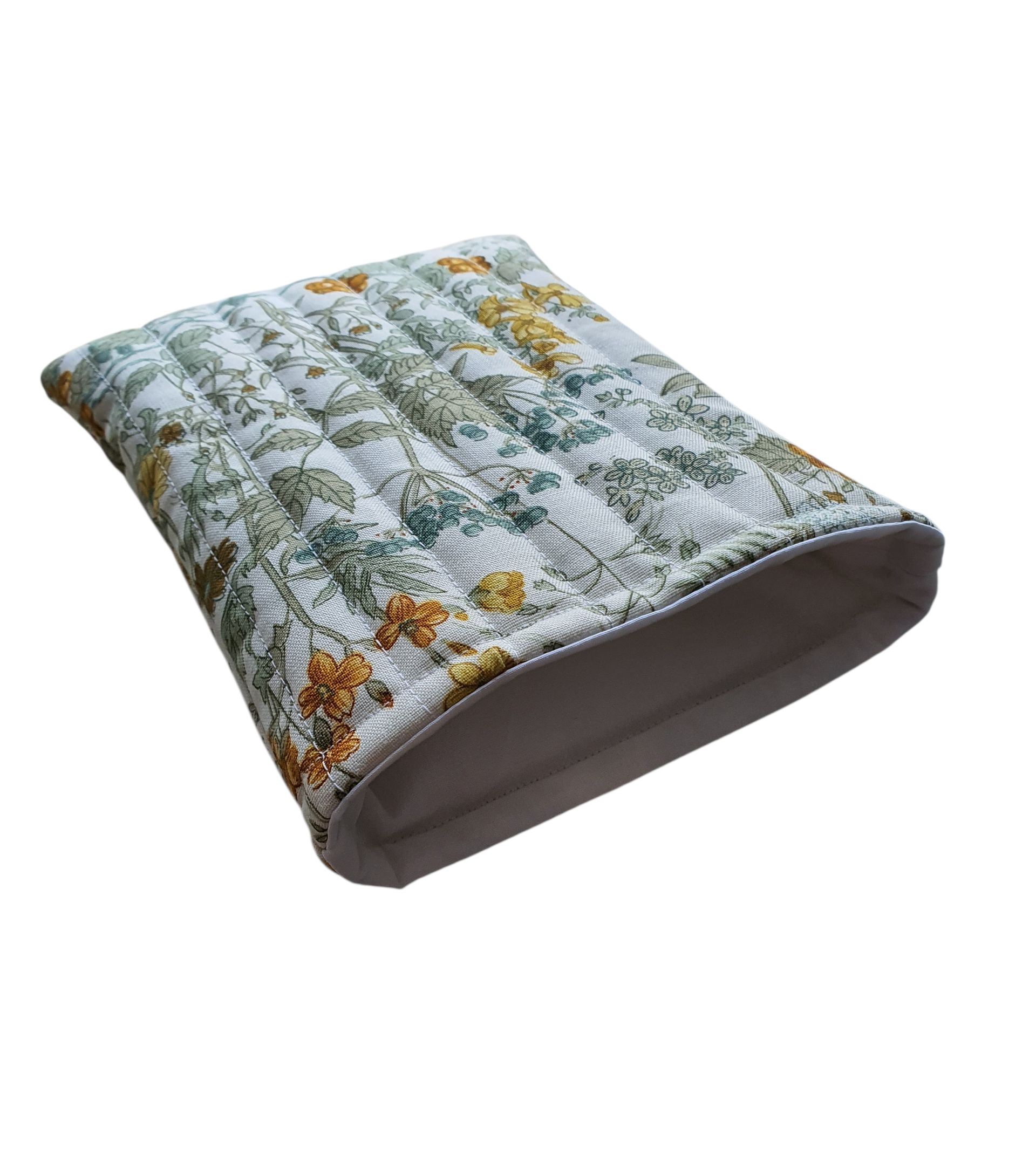 This photo shows the Book Pouch is lined with white cotton fabric.