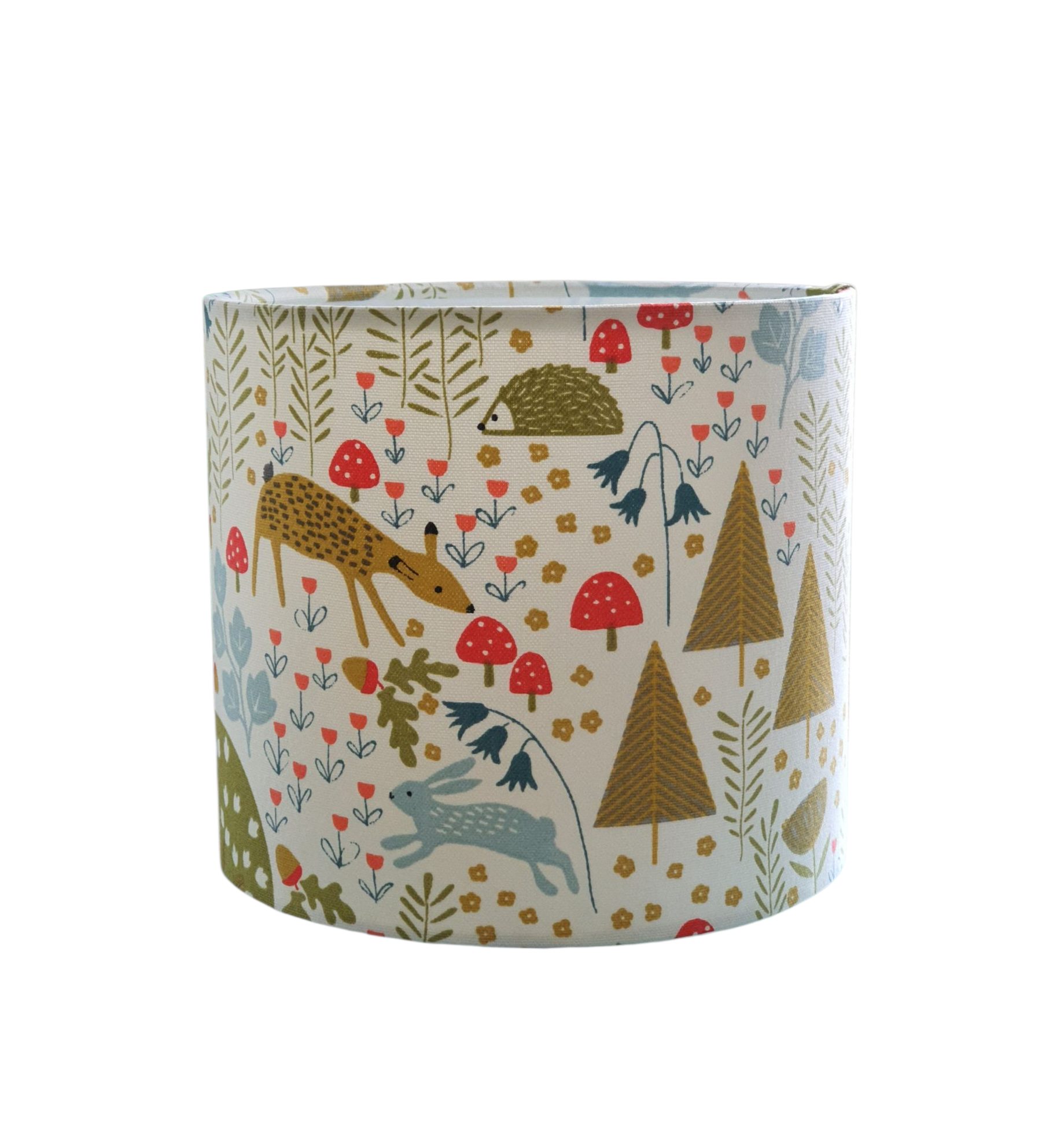 Handmade 20cm drum lampshade made with cute Fryetts Skandi Woodland Animals fabric.  The drum lampshade is for a lamp base only and is not suitable for a ceiling fitting due to the direction of the pattern