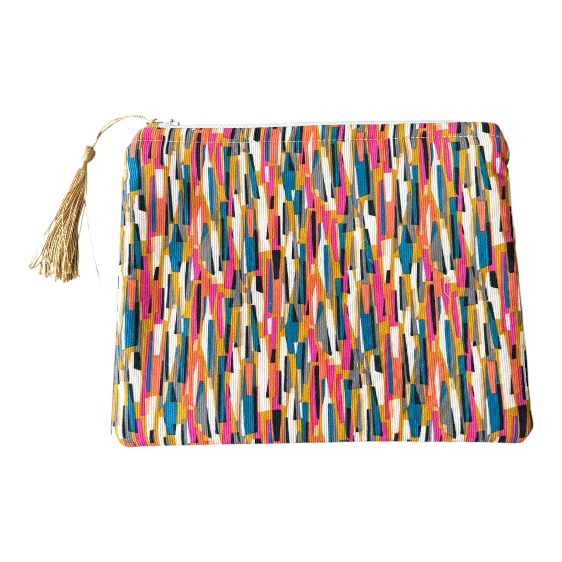 Handmade padded Toiletries/Cosmetic Purse.  The Make Up Bag is approximately 22cms x 18cms, lined with yellow and white star patterned fabric and fastens with a white zip.