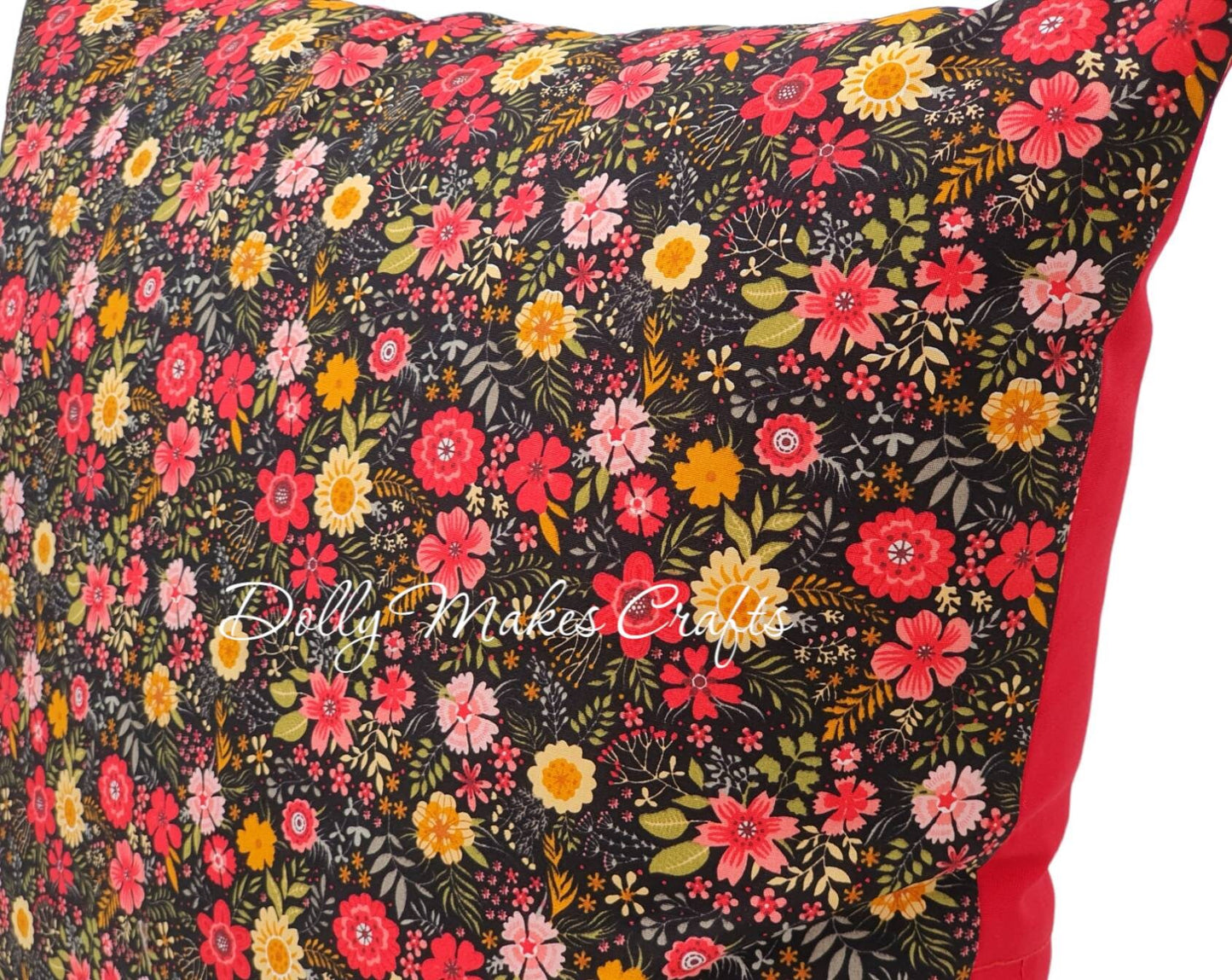 Ditsy Daisy Wildflowers - Handmade Zipped Cushion Cover (17x17)