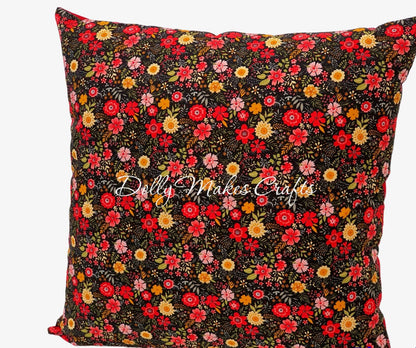 Ditsy Daisy Wildflowers - Handmade Zipped Cushion Cover (17x17)